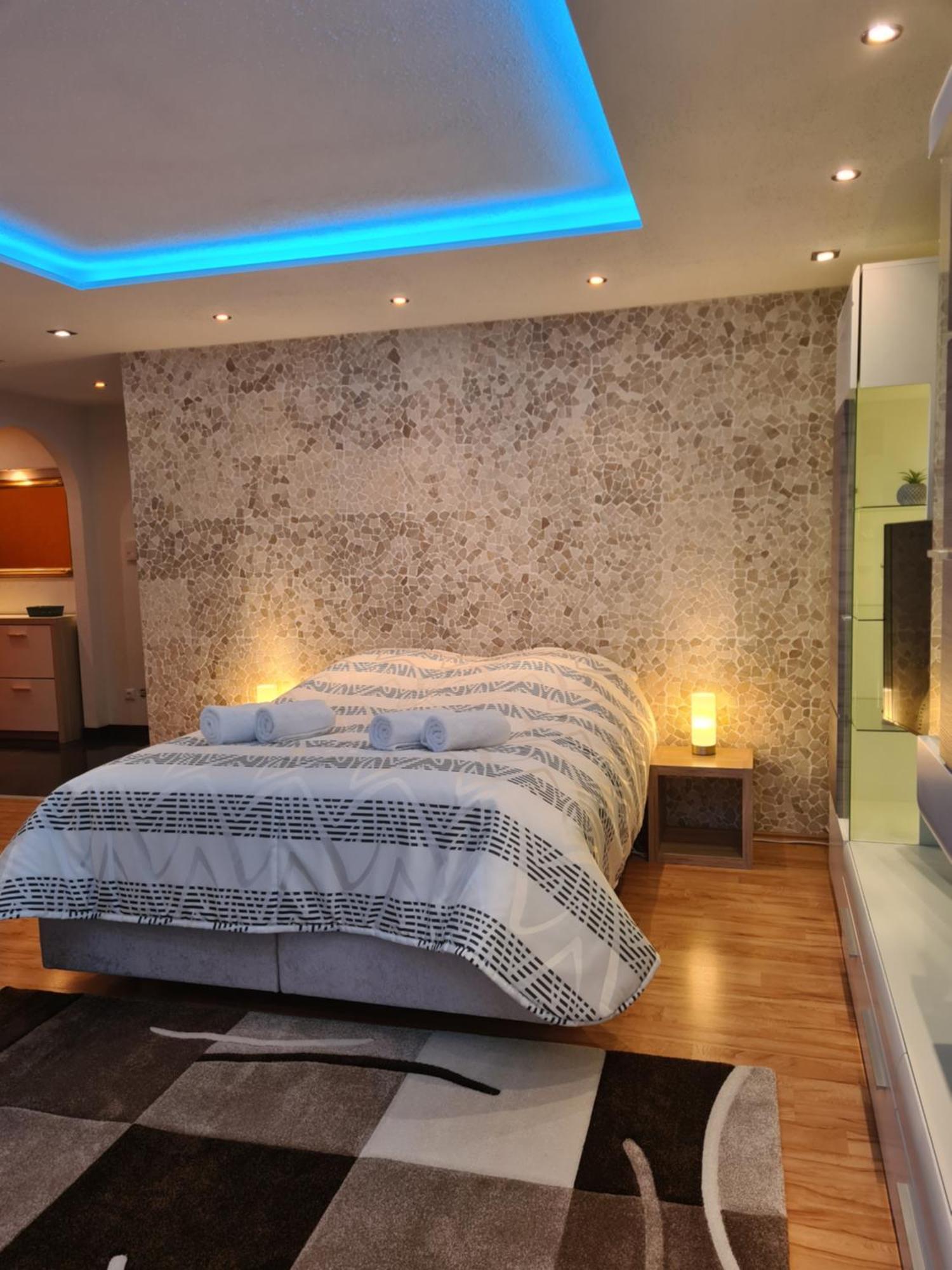 Exklusive Moderne 2 Zi. Wohnung In Ruhiger Lage Schechingen ภายนอก รูปภาพ